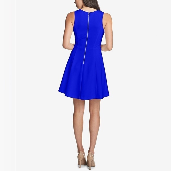 NWT guess size 0  Royal Blue Mesh V Sleeveless Short Fit N Flare Dress - Picture 2 of 16